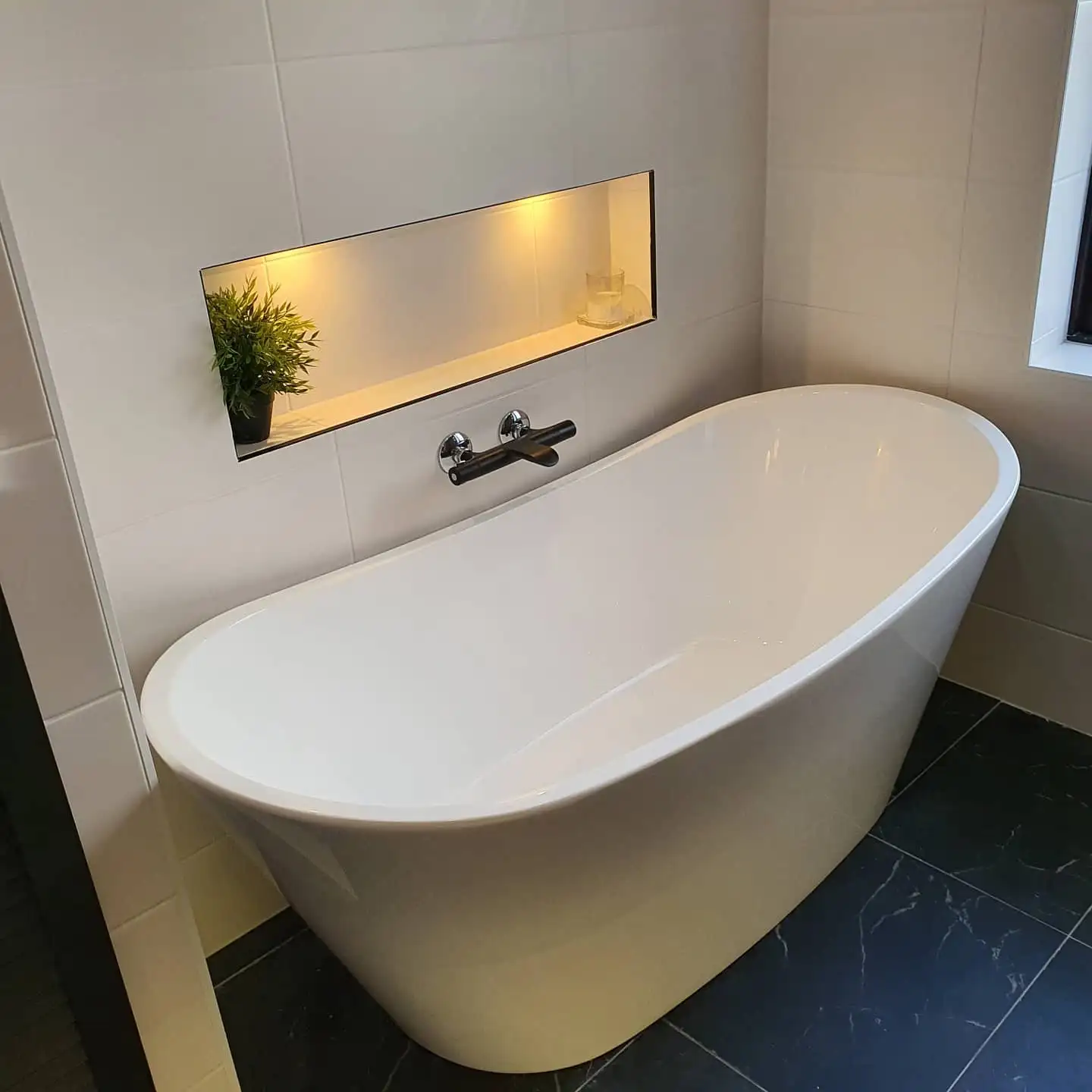 Totalrenovering i Hässelby – Novinbygg AB